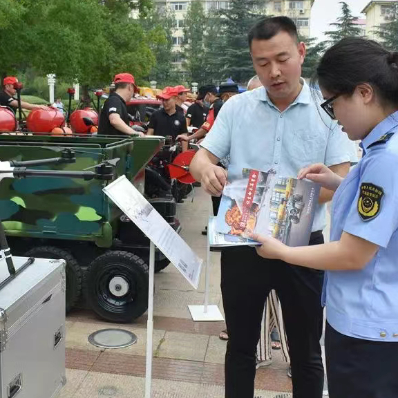 鑫科機(jī)器人參加江蘇省安全宣傳咨詢?nèi)栈顒?>
                                </div>
                                                                <div   id=